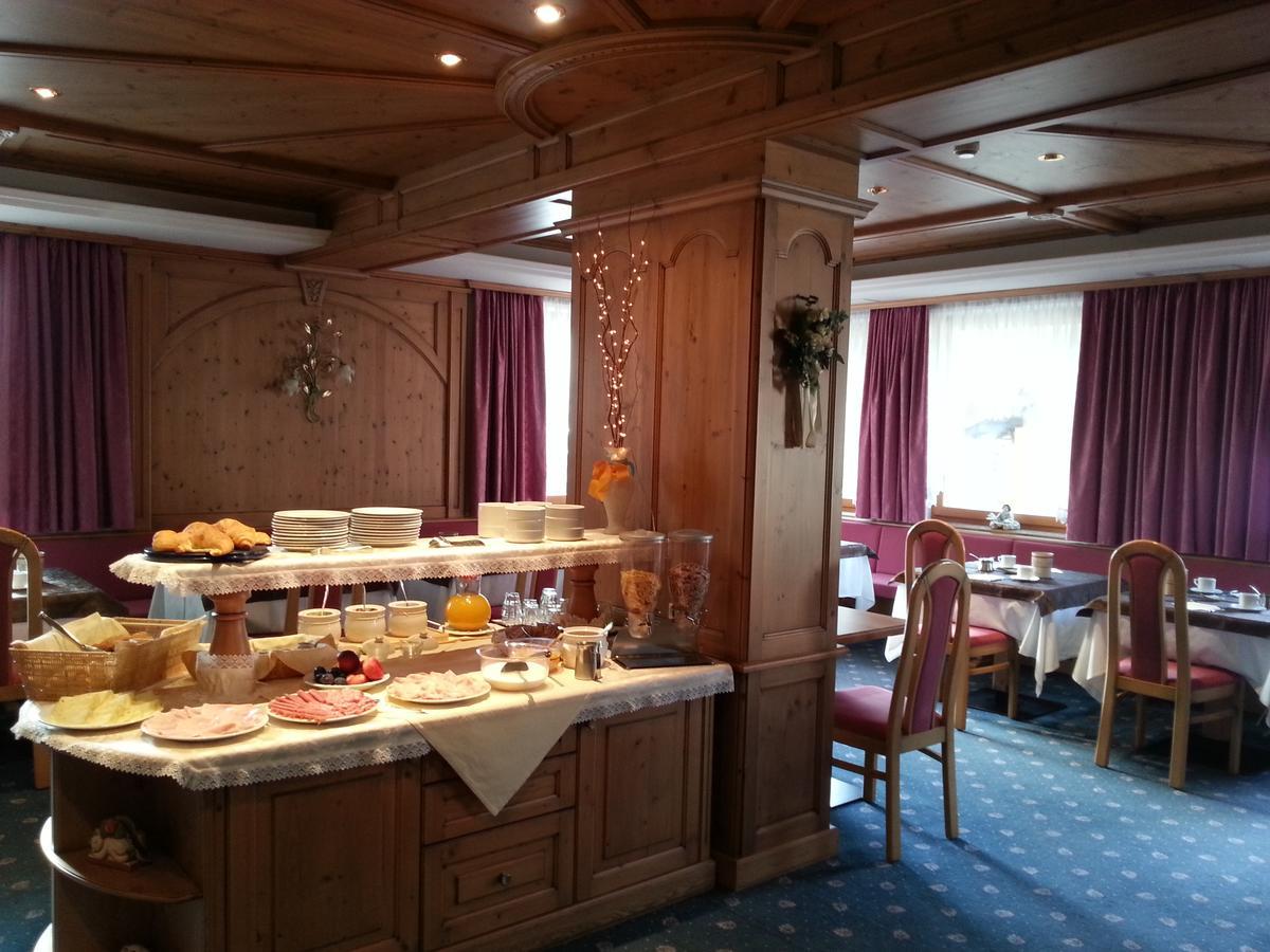 Hotel Garni Royal Arabba Eksteriør billede
