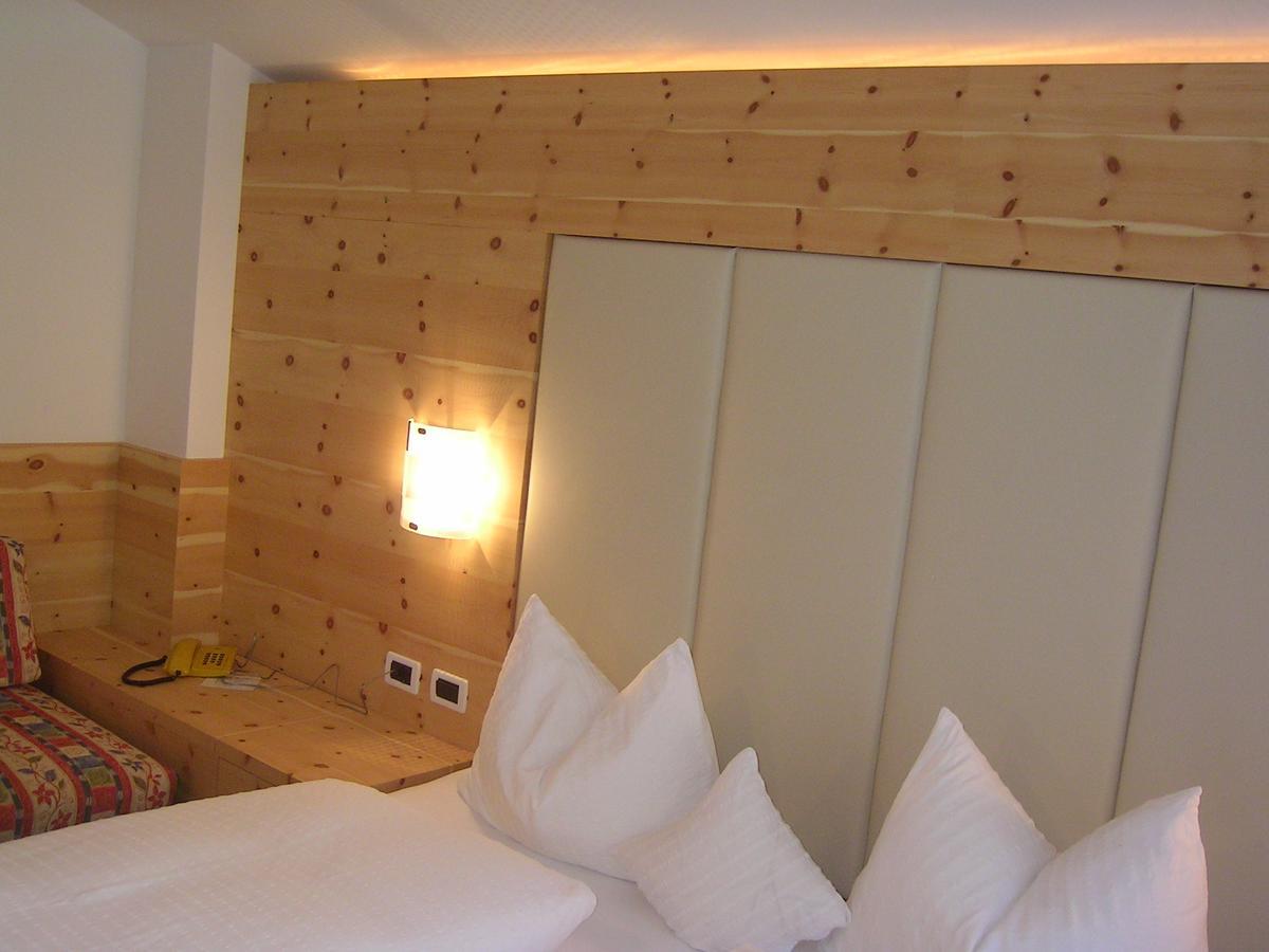 Hotel Garni Royal Arabba Eksteriør billede